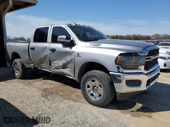 2020 Ram 2500 Tradesman with VIN 3C6UR5CL7LG145991, listed as a Copart auction lot 50692935 with 33,619 mi miles and Salvage Title. Bid and sale history available at carsss.com. Image 4.