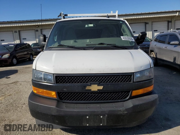 2023 Chevrolet Express Cargo with VIN 1GCWGAFP1P1241988, listed as a Copart auction lot 43532635 with 24,646 mi miles and Salvage title. Bid and sale history available at DreamBid. Image 5.