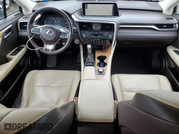 2017 Lexus RX 350 z VIN JTJBZMCA4H2023871, wystawiony jako Copart lot #61444215 z przebiegiem 192 434 mil mil oraz Szkoda całkowita • Salvage title. Historia ofert i sprzedaży dostępna na DreamBid. Obrazek 8.
