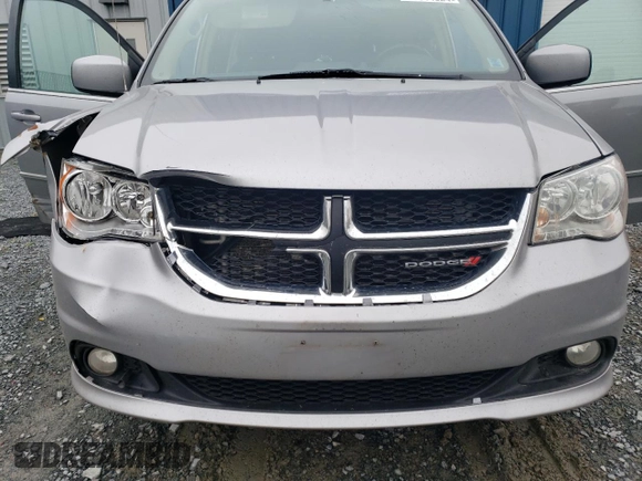 2017 Dodge Grand Caravan Crew Plus with VIN 2C4RDGDG9HR717770, listed as a Copart auction lot 41867825 with 344,420 mi miles and Salvage Title. Bid and sale history available at DreamBid. Image 12.