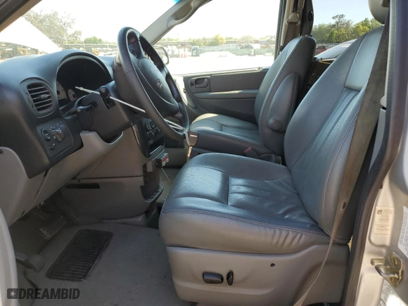 2005 Dodge Caravan SXT with VIN 2D4GP44L85R210500, listed as a Copart auction lot 50492545 with 123,598 mi miles and Clean Title. Bid and sale history available at carsss.com. Image 7.