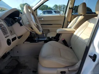 2008 Ford Escape Limited with VIN 1FMCU94158KC08606, listed as a Copart auction lot 61902405 with 166,477 mi miles and Salvage title. Bid and sale history available at DreamBid. Image 7.