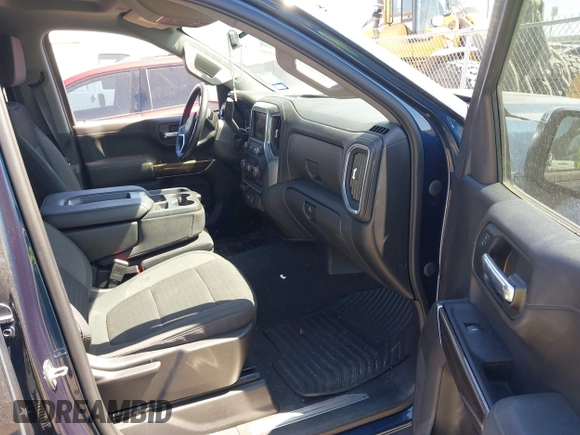2020 Chevrolet Silverado 1500 LT with VIN 3GCPWCED6LG256184, listed as a IAAI auction lot 41759866 with 38,388 mi miles. Bid and sale history available at carsss.com. Image 5.