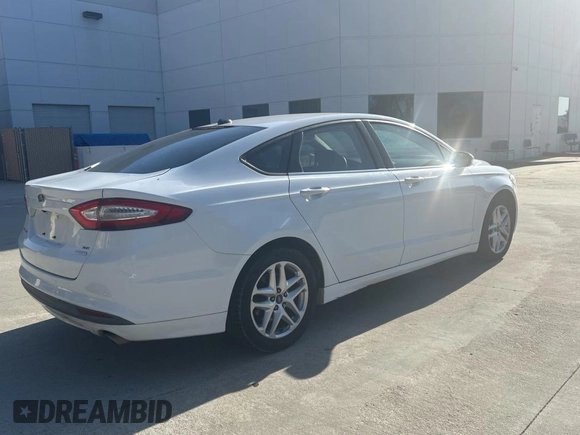 2013 Ford Fusion SE with VIN 3FA6P0HR3DR362036, listed as a Copart auction lot 61274745 with 144,276 mi miles and Clean title. Bid and sale history available at DreamBid. Image 4.