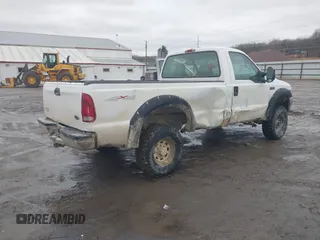 1999 Ford Super Duty F-250 XL with VIN 1FTNF21L7XEC89108, listed as a IAAI auction lot 41733933 with 135,893 mi miles. Bid and sale history available at carsss.com. Image 4.