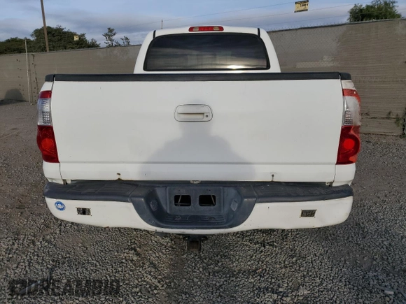 2005 Toyota Tundra Limited z VIN 5TBET38135S488739, wystawiony jako Copart lot #86893784 z przebiegiem 232 356 mil mil oraz Szkoda całkowita • Salvage title. Historia ofert i sprzedaży dostępna na DreamBid. Obrazek 6.