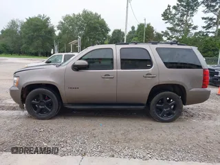 2012 Chevrolet Tahoe LT with VIN 1GNSCBE01CR123298, listed as a IAAI auction lot 42542148 with 203,752 mi miles and . Bid and sale history available at DreamBid. Image 14.