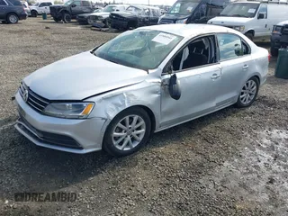 2015 Volkswagen Jetta Sedan 1.8T SE with VIN 3VWD17AJ3FM297573, listed as a IAAI auction lot 41884541 with 98,225 mi miles. Bid and sale history available at carsss.com. Image 17.