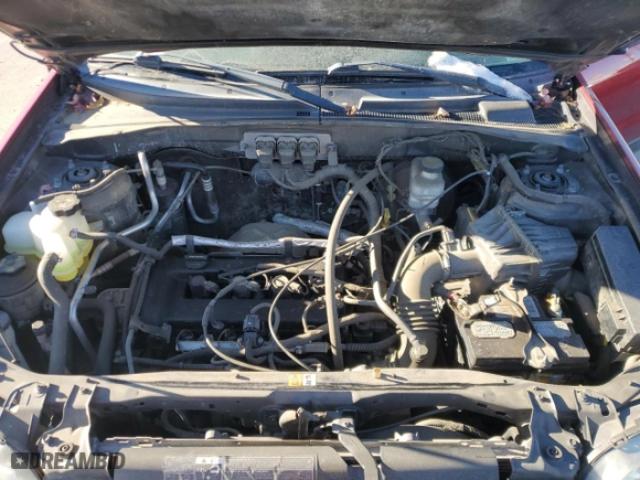 2005 Ford Escape XLS Value with VIN 1FMYU92Z45KB08619, listed as a Copart auction lot 80997664 with 132,417 mi miles and Clean Title. Bid and sale history available at carsss.com. Image 12.