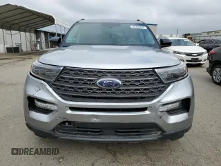2024 Ford Explorer XLT with VIN 1FMSK7DHXRGA32630, listed as a Copart auction lot 45739405 with 885 mi miles and Salvage Title. Bid and sale history available at carsss.com. Image 5.