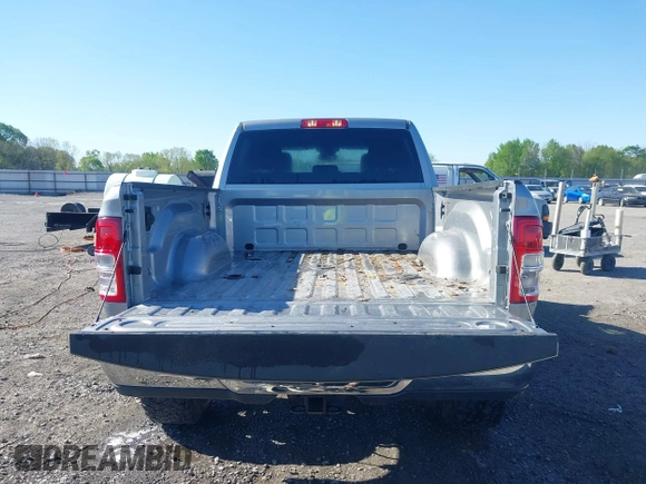 2024 Ram 2500 Tradesman with VIN 3C6UR5CJ5RG276442, listed as a IAAI auction lot 41995189 with 11,428 mi miles and . Bid and sale history available at DreamBid. Image 17.