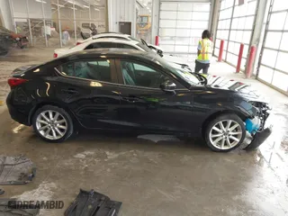 2017 Mazda Mazda3 4-Door Touring with VIN 3MZBN1V76HM104245, listed as a IAAI auction lot 41772400 with 91,166 mi miles. Bid and sale history available at carsss.com. Image 14.