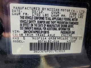 2012 Nissan Versa SV z VIN 3N1CN7AP0CL913015, wystawiony jako Copart lot #50840215 z przebiegiem 105 634 mil mil oraz Szkoda całkowita • Salvage title. Historia ofert i sprzedaży dostępna na DreamBid. Obrazek 13.