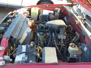 2010 Toyota Tacoma with VIN 5TENX4CNXAZ683729, listed as a IAAI auction lot 41411477 with 186,761 mi miles and . Bid and sale history available at DreamBid. Image 19.