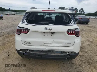 2018 Jeep Compass Altitude with VIN 3C4NJDBBXJT315899, listed as a Copart auction lot 61472665 with Not provided miles and Salvage title. Bid and sale history available at DreamBid. Image 6.