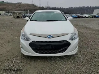 2013 Hyundai Sonata Hybrid with VIN KMHEC4A44DA080680, listed as a Copart auction lot 44304545 with 86,587 mi miles and Salvage Title. Bid and sale history available at carsss.com. Image 13.