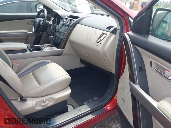 2010 Mazda CX-9 Touring with VIN JM3TB3MV7A0234577, listed as a IAAI auction lot 42281237 with 190,547 mi miles and . Bid and sale history available at DreamBid. Image 5.