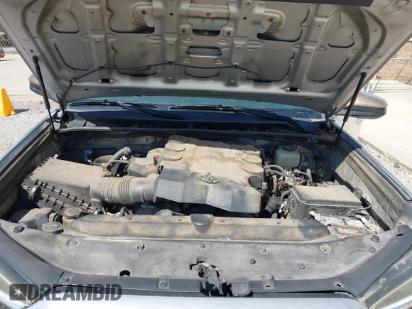 2014 Toyota 4Runner Limited with VIN JTEBU5JR1E5165584, listed as a IAAI auction lot 41727845 with 178,774 mi miles. Bid and sale history available at carsss.com. Image 10.