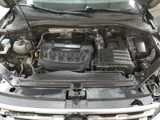 2018 Volkswagen Tiguan SEL Premium with VIN 3VV4B7AX9JM002703, listed as a Copart auction lot 88558945 with 133,817 mi miles and Clean Title. Bid and sale history available at carsss.com. Image 12.