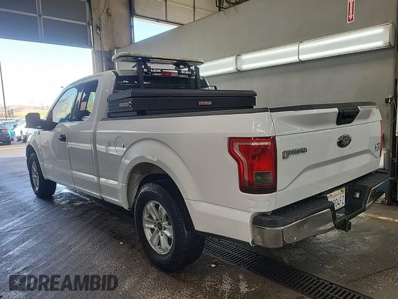 2017 Ford F-150 XL with VIN 1FTEX1C80HKC55899, listed as a IAAI auction lot 42714227 with 224,584 mi miles and . Bid and sale history available at DreamBid. Image 9.