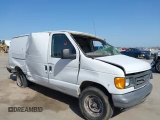 2007 Ford Econoline Cargo with VIN 1FTSE34L07DA95727, listed as a IAAI auction lot 41805499 with Not Provided miles and . Bid and sale history available at carsss.com. Image 17.