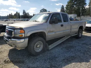 2006 GMC Sierra 2500HD SLT z VIN 1GTHK29D86E167541, wystawiony jako Copart lot #71894724 z przebiegiem Nie podano mil oraz Czysty tytuł • Clean title. Historia ofert i sprzedaży dostępna na DreamBid. Obrazek 1.