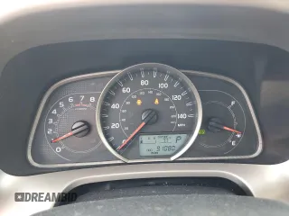 2013 Toyota RAV4 XLE z VIN 2T3RFREV2DW060362, wystawiony jako Copart lot #61621275 z przebiegiem 91 080 mil mil oraz Czysty tytuł • Clean title. Historia ofert i sprzedaży dostępna na DreamBid. Obrazek 9.