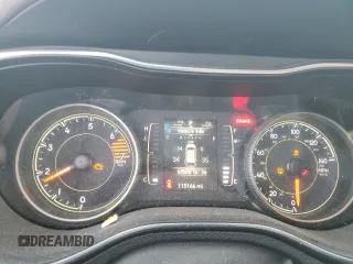 2019 Jeep Cherokee Latitude with VIN 1C4PJLCB5KD333235, listed as a Copart auction lot 44188645 with 115,166 mi miles and Salvage Title. Bid and sale history available at carsss.com. Image 9.