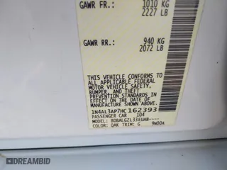 2017 Nissan Altima 2.5 SR with VIN 1N4AL3AP7HC162393, listed as a IAAI auction lot 41057884 with 172,433 mi miles. Bid and sale history available at carsss.com. Image 9.