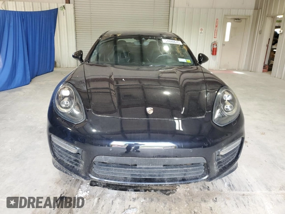 2016 Porsche Panamera GTS z VIN WP0AF2A77GL080545, wystawiony jako Copart lot #54880675 z przebiegiem 79 932 mil mil oraz Czysty tytuł • Clean title. Historia ofert i sprzedaży dostępna na DreamBid. Obrazek 5.