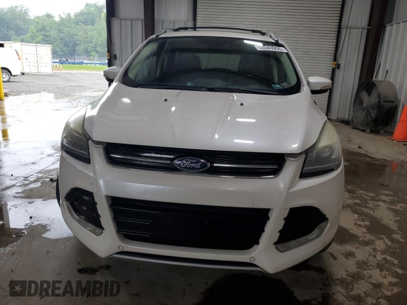 2013 Ford Escape Titanium with VIN 1FMCU9J92DUC07664, listed as a Copart auction lot 63343955 with 144,686 mi miles and Clean title. Bid and sale history available at DreamBid. Image 5.
