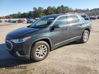 2019 Chevrolet Traverse LT Cloth with VIN 1GNERGKW8KJ148651, listed as a Copart auction lot 84673764 with 158,586 mi miles and Salvage Title. Bid and sale history available at carsss.com. Image 1.