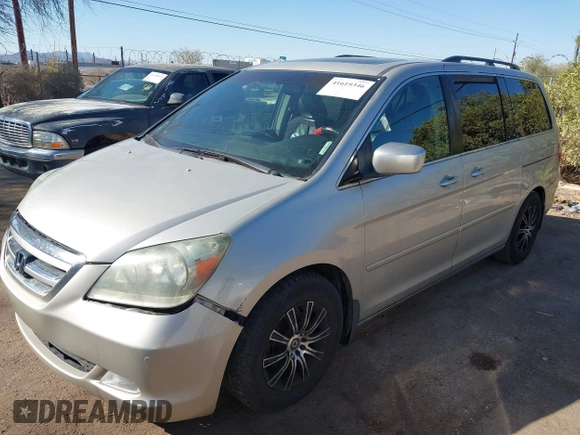 2006 Honda Odyssey TOURING with VIN 5FNRL38846B060075, listed as a IAAI auction lot 41619346 with 280,092 mi miles. Bid and sale history available at carsss.com. Image 2.
