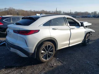 2023 Infiniti QX55 Luxe z VIN 3PCAJ5JR4PF122349, wystawiony jako IAAI lot #40942246 z przebiegiem 12 604 mil mil oraz . Historia ofert i sprzedaży dostępna na DreamBid. Obrazek 4.