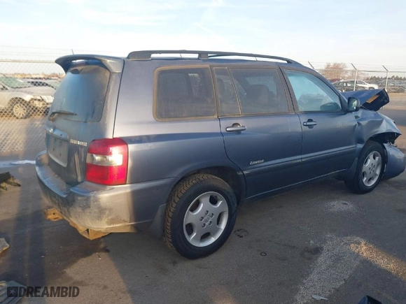 2007 Toyota Highlander w/3rd Row with VIN JTEEP21A470225371, listed as a IAAI auction lot 41776095 with 185,931 mi miles. Bid and sale history available at carsss.com. Image 4.