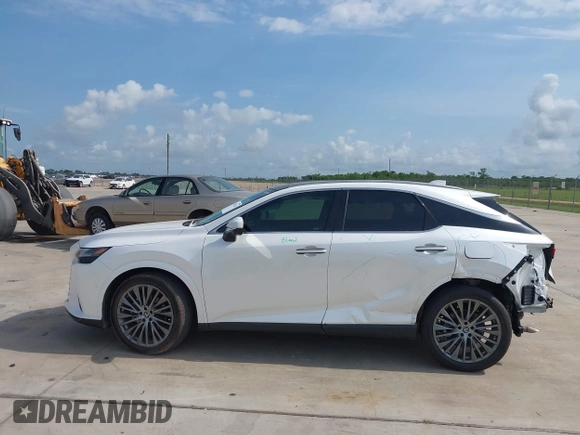 2023 Lexus RX 350 with VIN 2T2BAMBA5PC003698, listed as a IAAI auction lot 42331145 with 15,833 mi miles and . Bid and sale history available at DreamBid. Image 15.