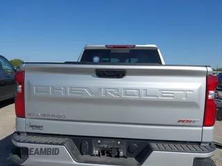 2022 Chevrolet Silverado 1500 RST with VIN 1GCPADED8NZ531299, listed as a IAAI auction lot 40452418 with Not Provided miles and . Bid and sale history available at DreamBid. Image 16.