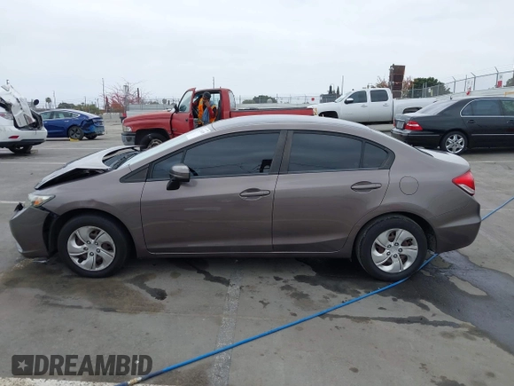 2014 Honda Civic LX z VIN 19XFB2F50EE228680, wystawiony jako IAAI lot #42164150 z przebiegiem 126 858 mil mil oraz . Historia ofert i sprzedaży dostępna na DreamBid. Obrazek 14.