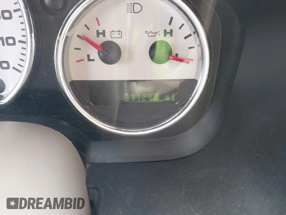 2007 Ford F-150 XL с VIN 1FTPX12V87KC18744, выставлен на аукционе IAAI как лот 42045966 с пробегом 311 282 миль миль и . История ставок и продаж доступна на DreamBid. Изображение 15.