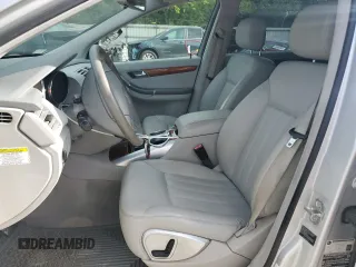 2007 Mercedes-Benz R 3.5L with VIN 4JGCB65EX7A051584, listed as a Copart auction lot 70055944 with 119,158 mi miles and Clean Title. Bid and sale history available at carsss.com. Image 7.