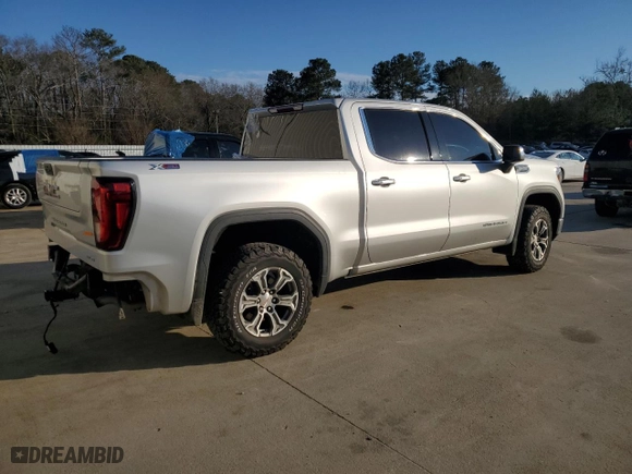 2021 GMC Sierra 1500 SLE with VIN 3GTU9BED1MG246703, listed as a Copart auction lot 88942765 with 103,510 mi miles and Clean Title. Bid and sale history available at carsss.com. Image 3.