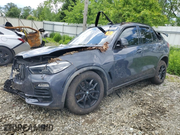 2021 BMW X5 xDrive40i с VIN 5UXCR6C06M9F58049, выставлен на аукционе Copart как лот 57863685 с пробегом Не указан миль и Списание • Salvage title. История ставок и продаж доступна на DreamBid. Изображение 1.