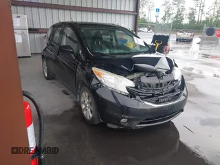 2015 Nissan Note S Plus z VIN 3N1CE2CPXFL439689, wystawiony jako IAAI lot #42686926 z przebiegiem 75 822 mil mil oraz . Historia ofert i sprzedaży dostępna na DreamBid. Obrazek 1.