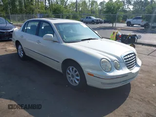 2004 Kia Amanti z VIN KNALD124145015796, wystawiony jako IAAI lot #42308909 z przebiegiem 111 156 mil mil oraz . Historia ofert i sprzedaży dostępna na DreamBid. Obrazek 1.