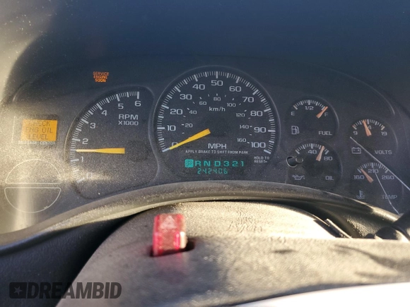 2000 Chevrolet Silverado 1500 with VIN 2GCEC19WXY1113447, listed as a Copart auction lot 77107304 with 242,406 mi miles and Salvage Title. Bid and sale history available at DreamBid. Image 9.