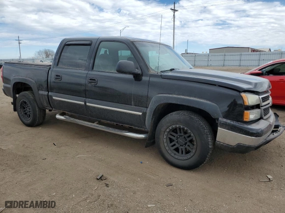 2007 Chevrolet Silverado 1500 Classic LT1 with VIN 2GCEK13Z371110734, listed as a Copart auction lot 50744945 with 202,247 mi miles and Clean Title. Bid and sale history available at carsss.com. Image 4.