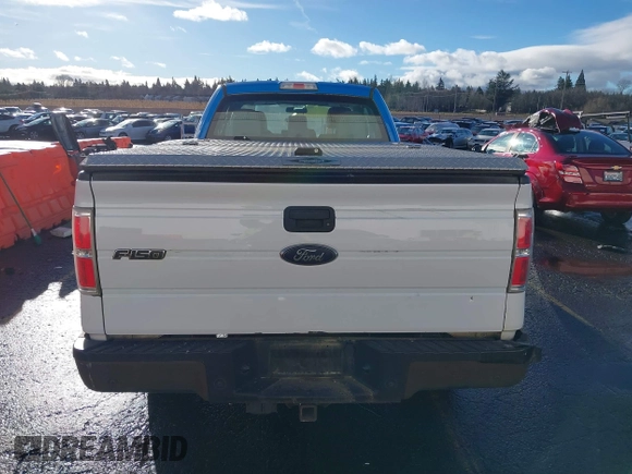 2014 Ford F-150 XL with VIN 1FTFX1CF4EKG53325, listed as a IAAI auction lot 41060015 with 216,554 mi miles. Bid and sale history available at carsss.com. Image 16.