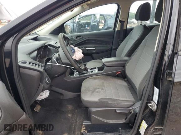 2017 Ford Escape S z VIN 1FMCU0F73HUB48990, wystawiony jako Copart lot #56843835 z przebiegiem 147 780 mil mil oraz Szkoda całkowita • Salvage title. Historia ofert i sprzedaży dostępna na DreamBid. Obrazek 7.
