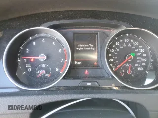 2019 Volkswagen GTI S z VIN 3VW6T7AUXKM030969, wystawiony jako Copart lot #54727865 z przebiegiem 75 991 mil mil oraz Szkoda całkowita • Salvage title. Historia ofert i sprzedaży dostępna na DreamBid. Obrazek 9.