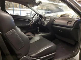2004 Acura RSX z VIN JH4DC53894S014186, wystawiony jako Copart lot #88945755 z przebiegiem 176 568 mil mil oraz Szkoda całkowita • Salvage title. Historia ofert i sprzedaży dostępna na DreamBid. Obrazek 10.